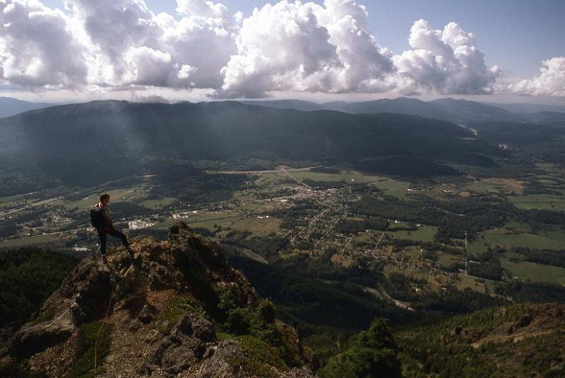 1986-018 Summit of Mt. Si.jpg